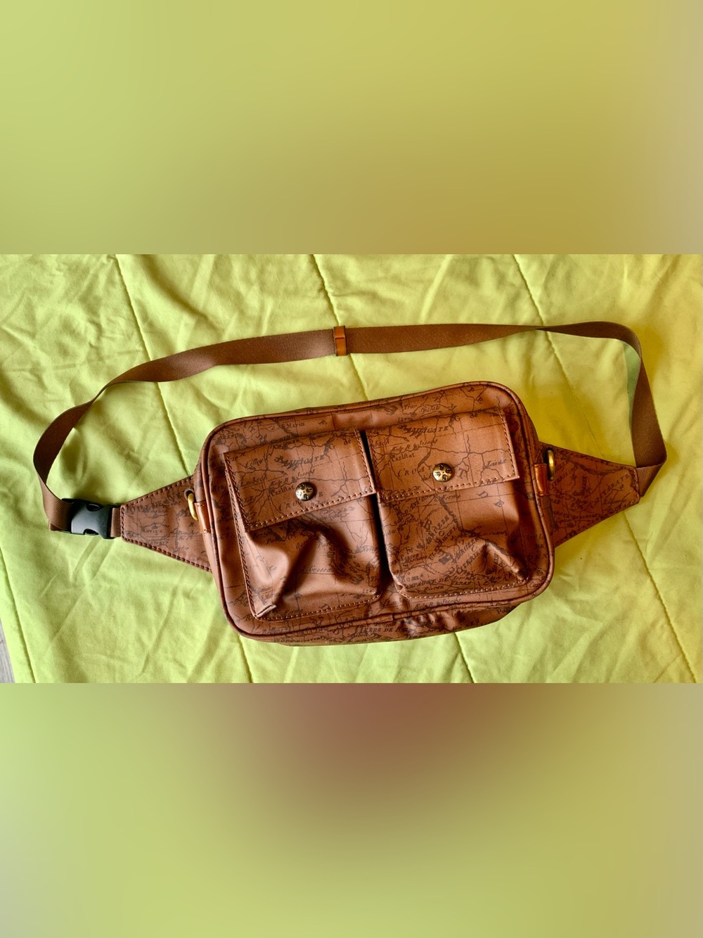 Patricia Nash fannypack bag. Like new - Picture 12 of 14